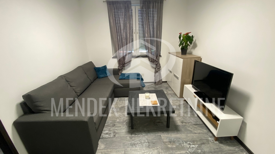 2 soban stan 40m2, 4.kat, NOVA FASADA, Banfica, Varaždin