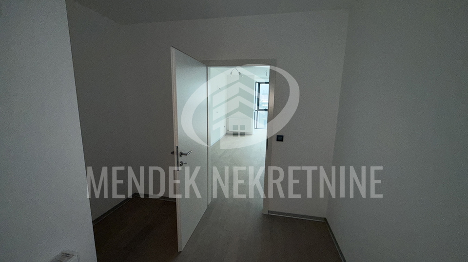 Apartment&comma; 95 m2&comma; For Sale&comma; Vara&zcaron;din - Centar