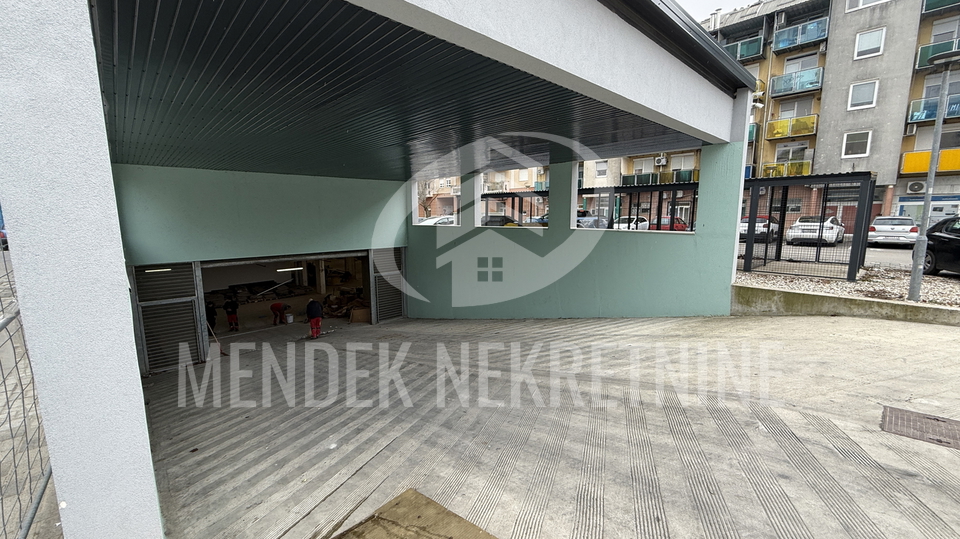 Apartment&comma; 95 m2&comma; For Sale&comma; Vara&zcaron;din - Centar