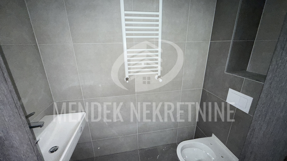 Appartamento&comma; 112 m2&comma; Vendita&comma; Vara&zcaron;din - Centar