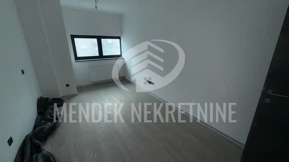 Appartamento&comma; 71 m2&comma; Vendita&comma; Vara&zcaron;din - Centar