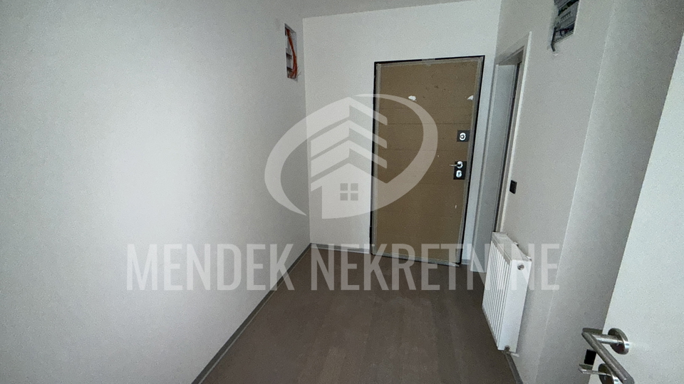 Apartment&comma; 107 m2&comma; For Sale&comma; Vara&zcaron;din - Centar