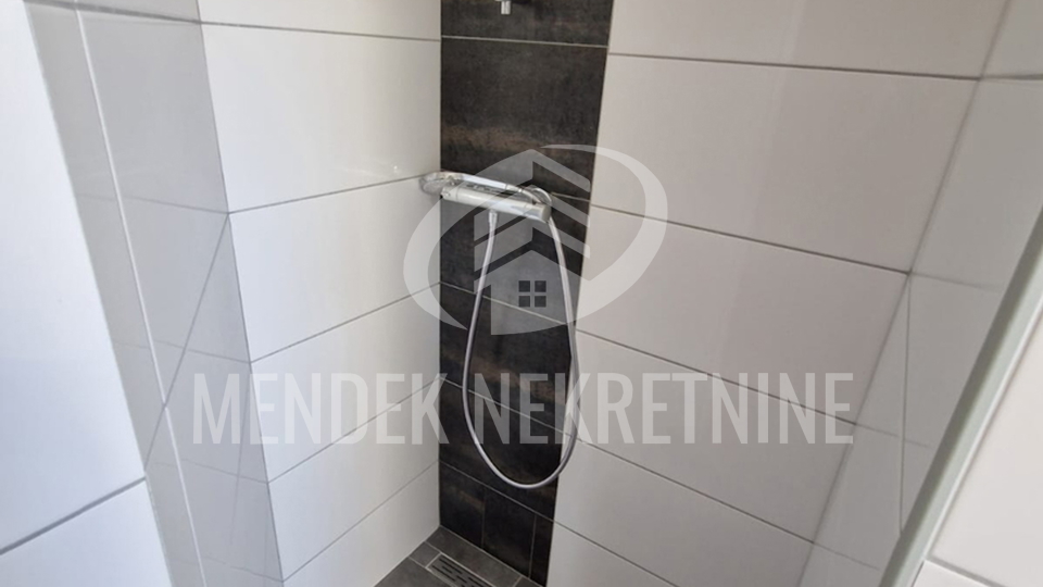 House, 240 m2, For Sale, Trnovec