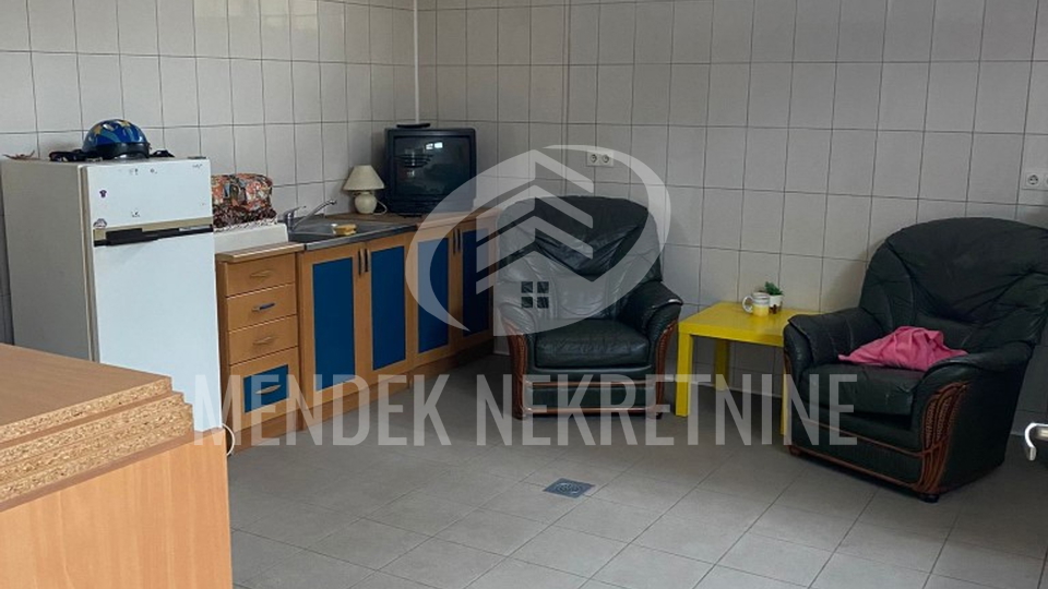 House, 250 m2, For Rent, Varaždin - Centar