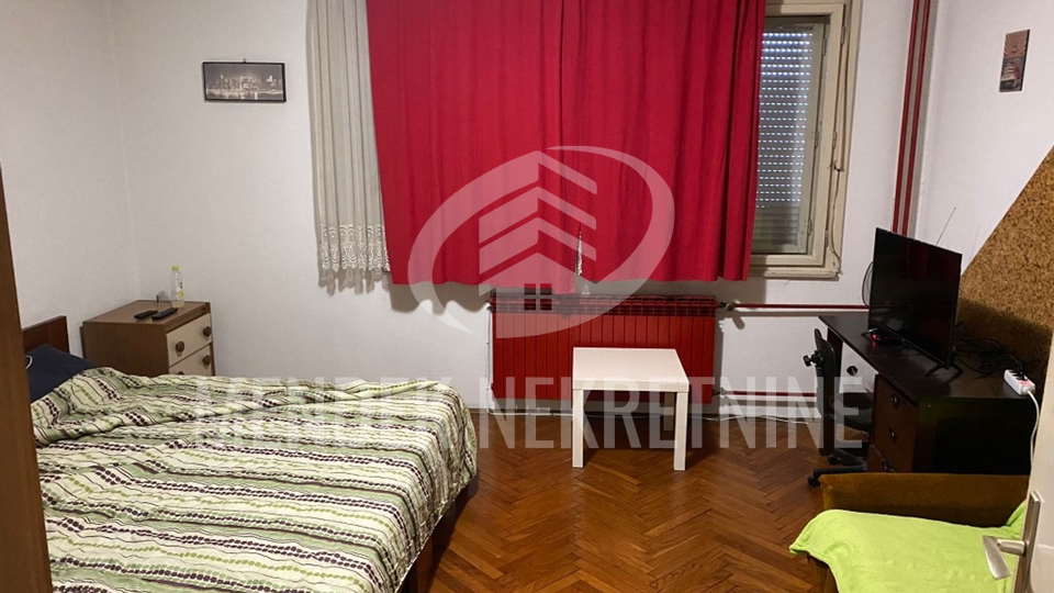 House, 250 m2, For Rent, Varaždin - Centar