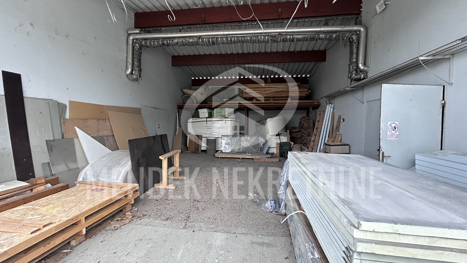 Commercial Property, 2231 m2, For Rent, Trnovec