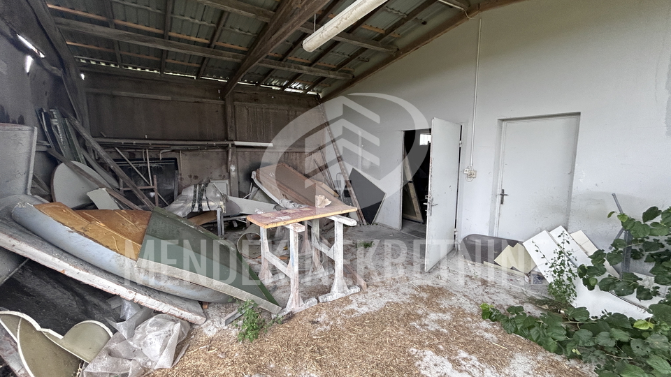 Commercial Property, 2231 m2, For Rent, Trnovec