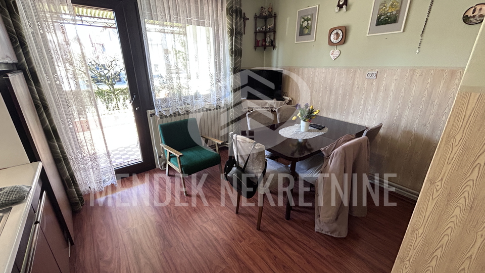 House, 200 m2, For Sale, Varaždin - Hallers