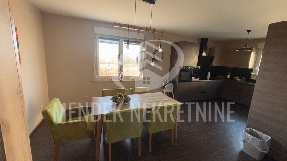 House, 146 m2, For Sale, Varaždin - Hallers