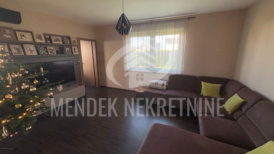 House, 146 m2, For Sale, Varaždin - Hallers