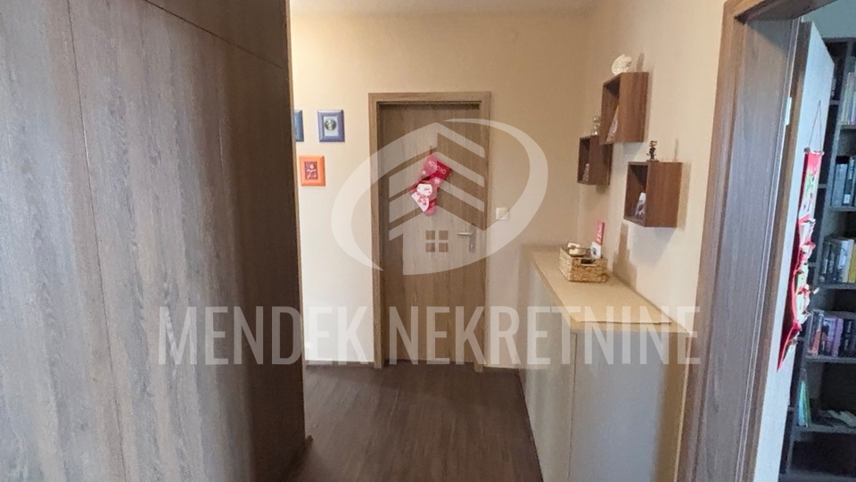 House, 146 m2, For Sale, Varaždin - Hallers