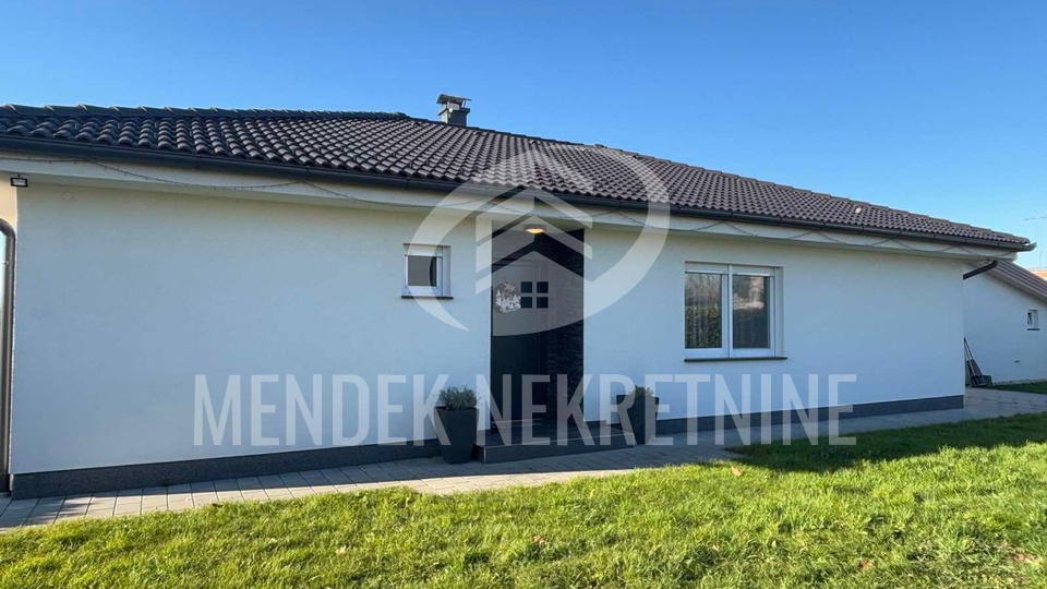 House, 146 m2, For Sale, Varaždin - Hallers
