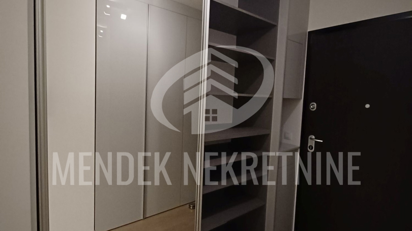 STAN U NOVOGRADNJI &plus; PARKING U GARA&Zcaron;I &plus; SPREMI&Scaron;TE