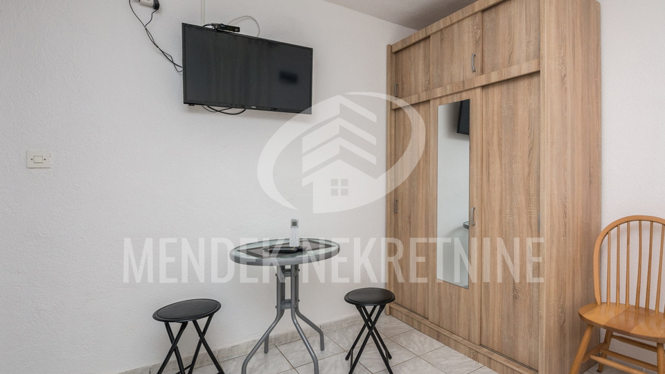 80 m od mora!! 3 apartmana, ukupno 112 m2, Vir, Prodaja