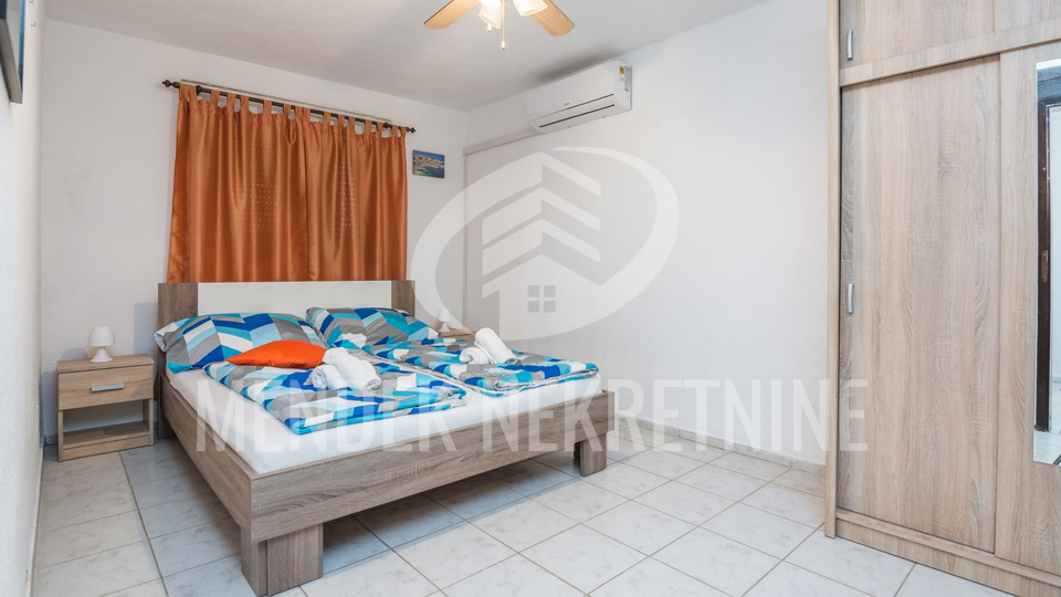 80 m od mora!! 3 apartmana, ukupno 112 m2, Vir, Prodaja