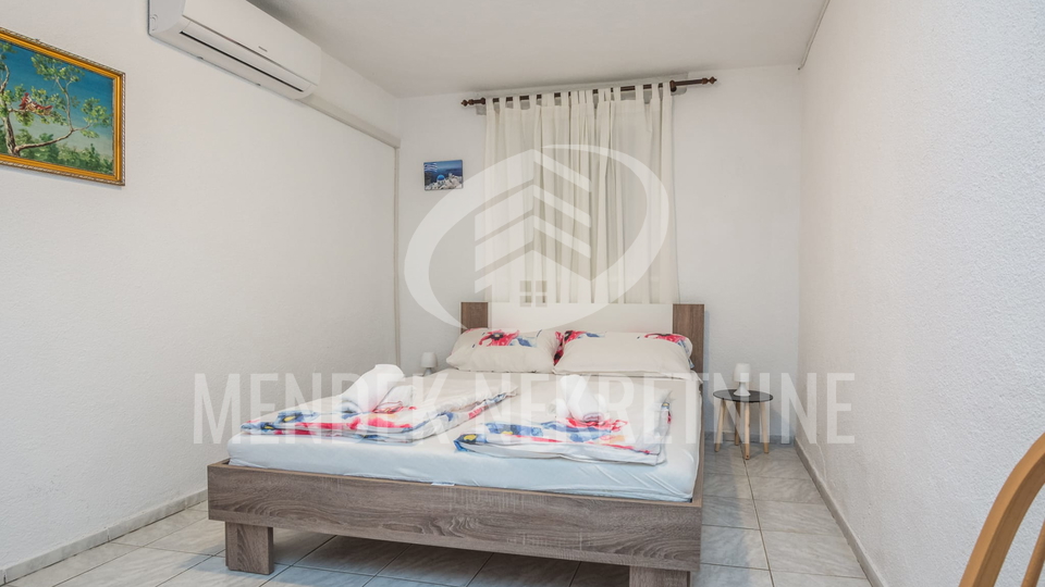 80 m od mora!! 3 apartmana, ukupno 112 m2, Vir, Prodaja