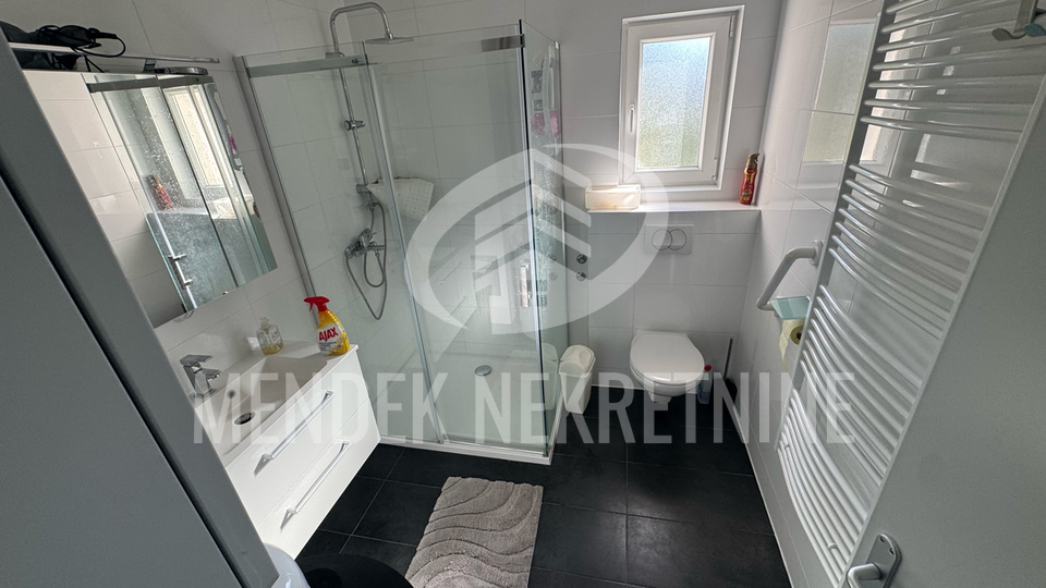 House&comma; 375 m2&comma; For Sale&comma; Gornji Kneginec - Gornji Kneginec