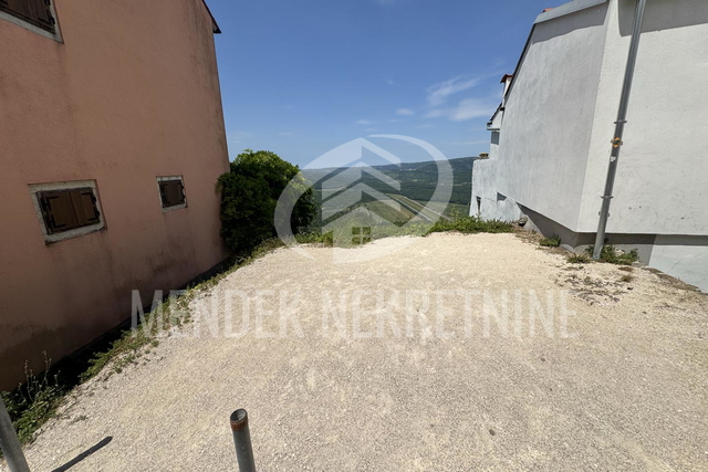 Zemljišče, 112 m2, Prodaja, Motovun