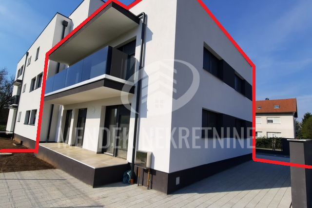 Commercial Property, 226 m2, For Sale, Varaždin - Bronx