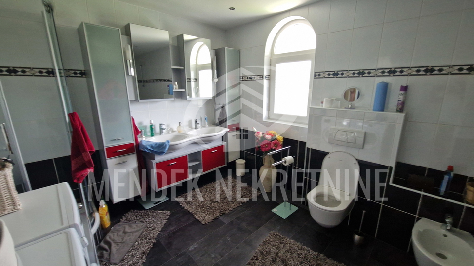 House, 332 m2, For Sale, Hrašćica
