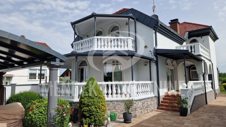 House, 332 m2, For Sale, Hrašćica