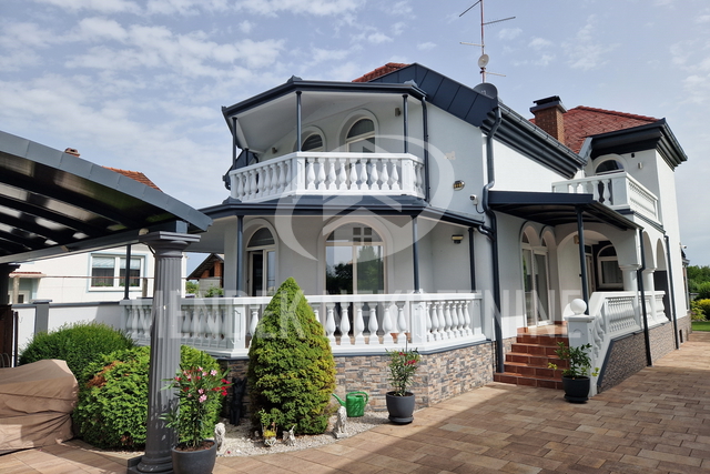 Casa, 332 m2, Vendita, Hrašćica