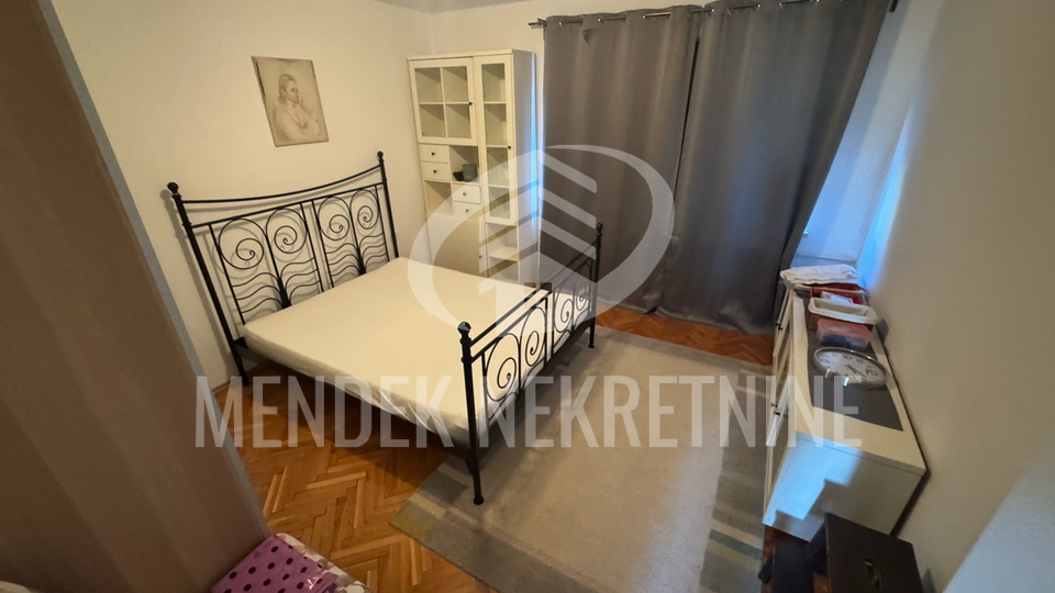 House&comma; 375 m2&comma; For Sale&comma; Gornji Kneginec - Gornji Kneginec