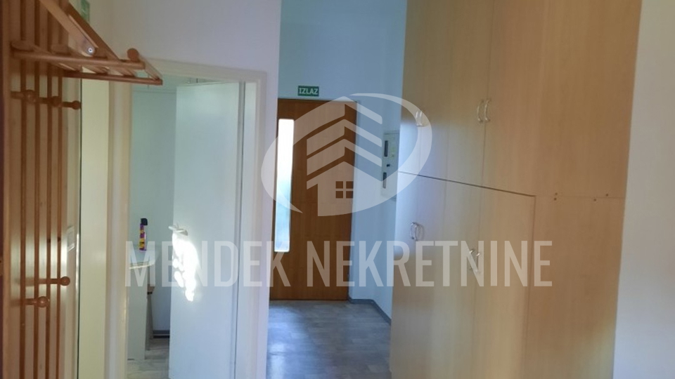 Uffici, 82 m2, Affitto, Varaždin - Centar
