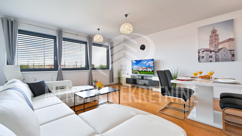 Moderan 2-sobni stan s lo&dstrok;om 60 m2&comma; Vara&zcaron;din&comma; prodaja