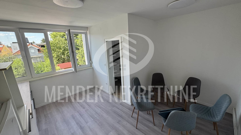 Poslovni prostor za najam &vert; 72&comma;50 m&sup2; &plus; gara&zcaron;a &plus; skladi&scaron;te