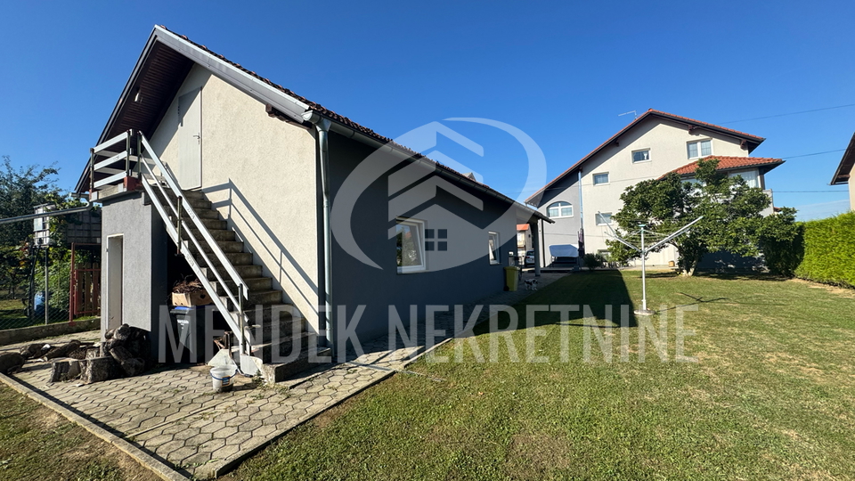 House&comma; 375 m2&comma; For Sale&comma; Gornji Kneginec - Gornji Kneginec