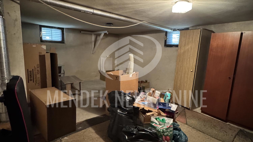 Haus&comma; 120 m2&comma; Verkauf&comma; Vara&zcaron;din - Centar