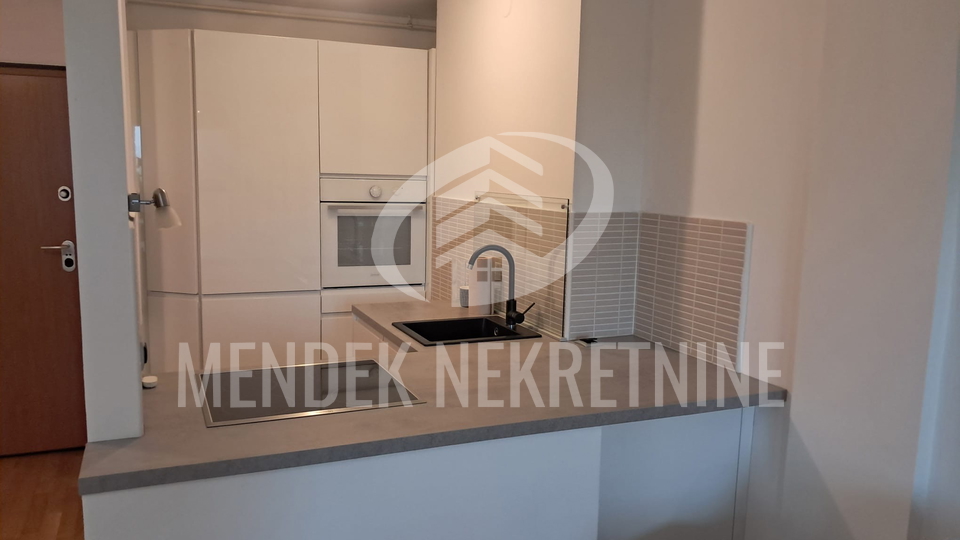 Najam dvosobonog stana u Vara&zcaron;dinu &lpar;47&comma;95m2&rpar;