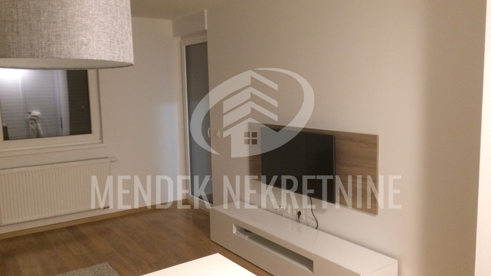 Wohnung, 53 m2, Vermietung, Varaždin - Centar