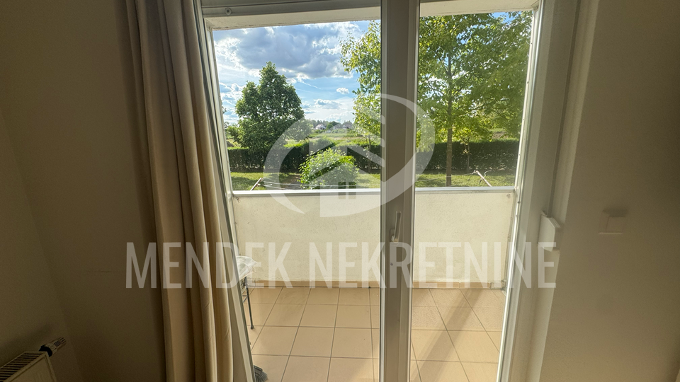 Wohnung&comma; 34 m2&comma; Vermietung&comma; Vara&zcaron;din - Banfica