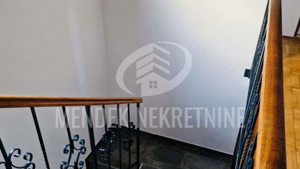 Haus&comma; 120 m2&comma; Verkauf&comma; Vara&zcaron;din - Centar