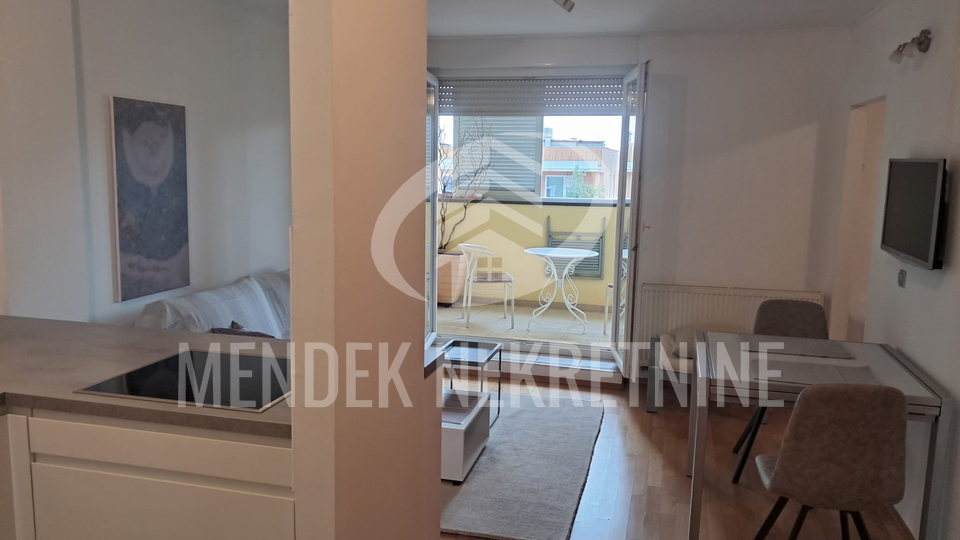 Najam dvosobonog stana u Vara&zcaron;dinu &lpar;47&comma;95m2&rpar;