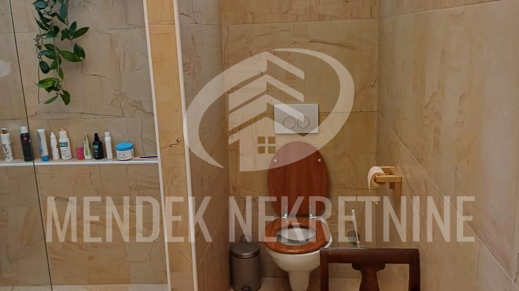 Wohnung&comma; 78 m2&comma; Verkauf&comma; Vara&zcaron;din - Banfica