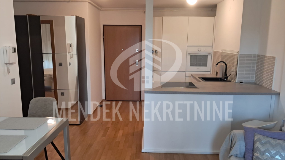 Najam dvosobonog stana u Vara&zcaron;dinu &lpar;47&comma;95m2&rpar;