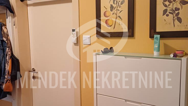 Wohnung&comma; 78 m2&comma; Verkauf&comma; Vara&zcaron;din - Banfica