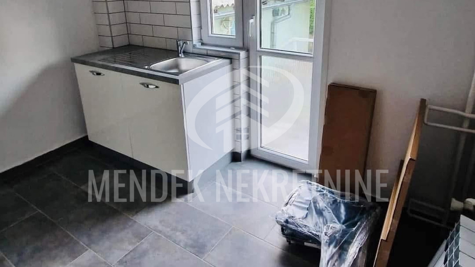 Haus&comma; 120 m2&comma; Verkauf&comma; Vara&zcaron;din - Centar