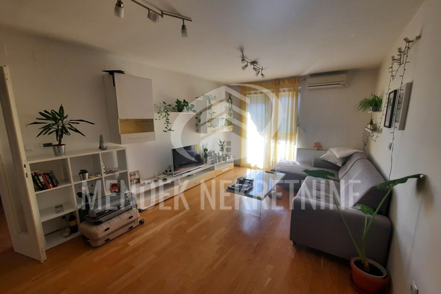 2 SOBAN STAN U NOVIJOJ ZGRADI, GRABANICE, NAJAM