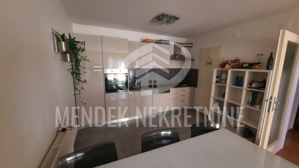 2 SOBAN STAN U NOVIJOJ ZGRADI, GRABANICE, NAJAM