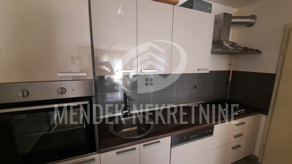 2 SOBAN STAN U NOVIJOJ ZGRADI, GRABANICE, NAJAM