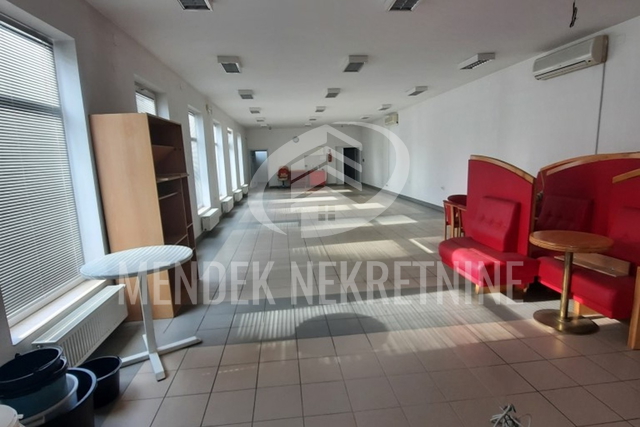 Commercial Property, 390 m2, For Sale, Bartolovec