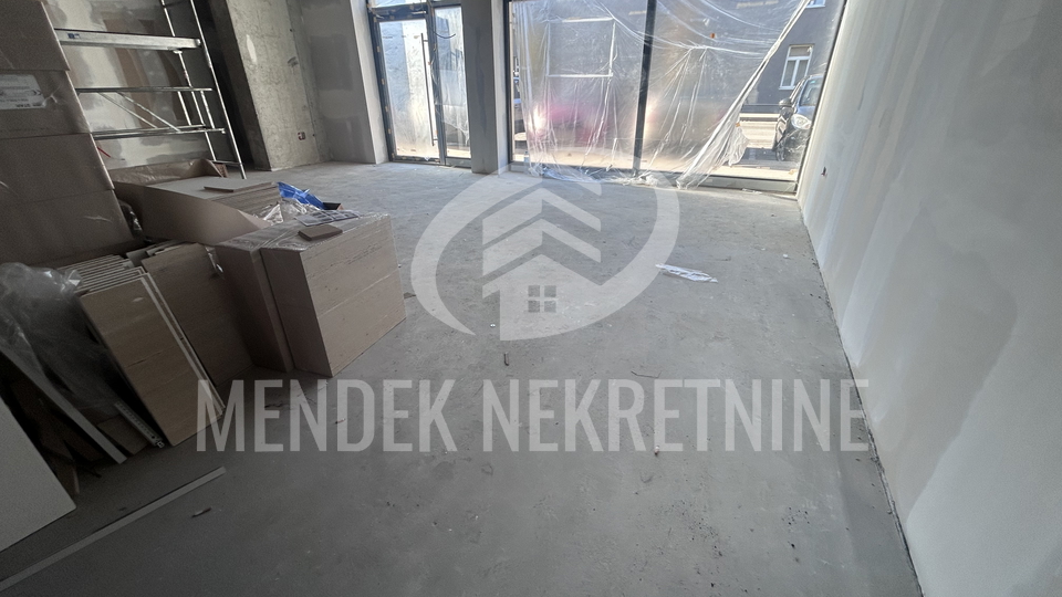 Commercial Property, 141 m2, For Rent, Varaždin - Centar