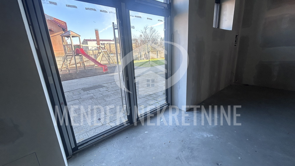 Commercial Property, 141 m2, For Rent, Varaždin - Centar