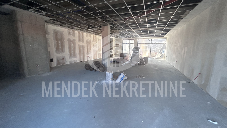 Commercial Property, 141 m2, For Rent, Varaždin - Centar