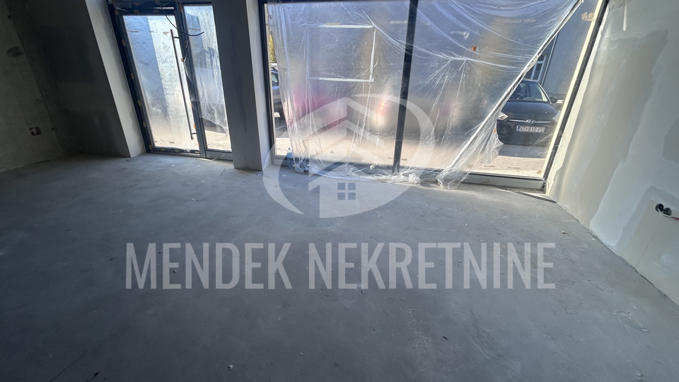 Commercial Property, 141 m2, For Rent, Varaždin - Centar