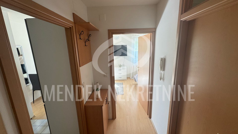 Wohnung&comma; 34 m2&comma; Vermietung&comma; Vara&zcaron;din - Banfica